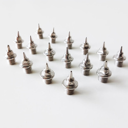 Hi-Tec 9mm Piramit Tip Atletizm Yedek Ayakkabı Çivisi